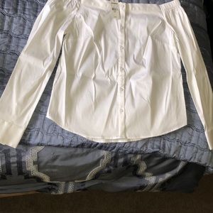 Express- Off Shoulder White button down
